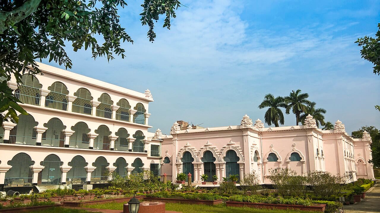 বরেন্দ্র গবেষণা জাদুঘর — ছবি