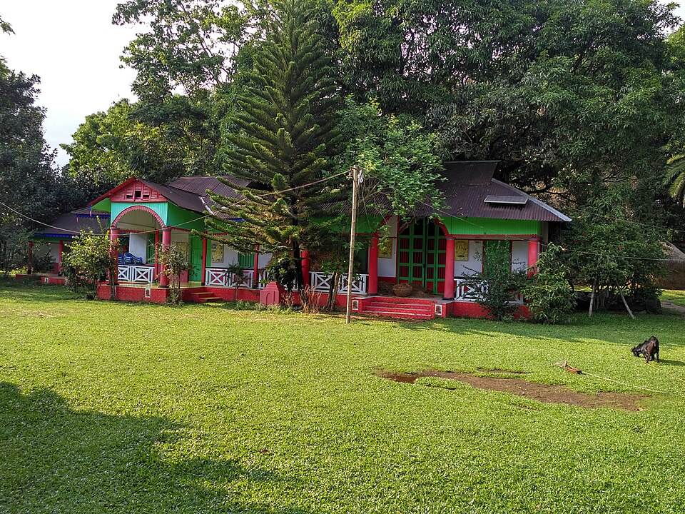 সুসং দুর্গাপুর রাজবাড়ী ও সাগর দিঘী — ছবি