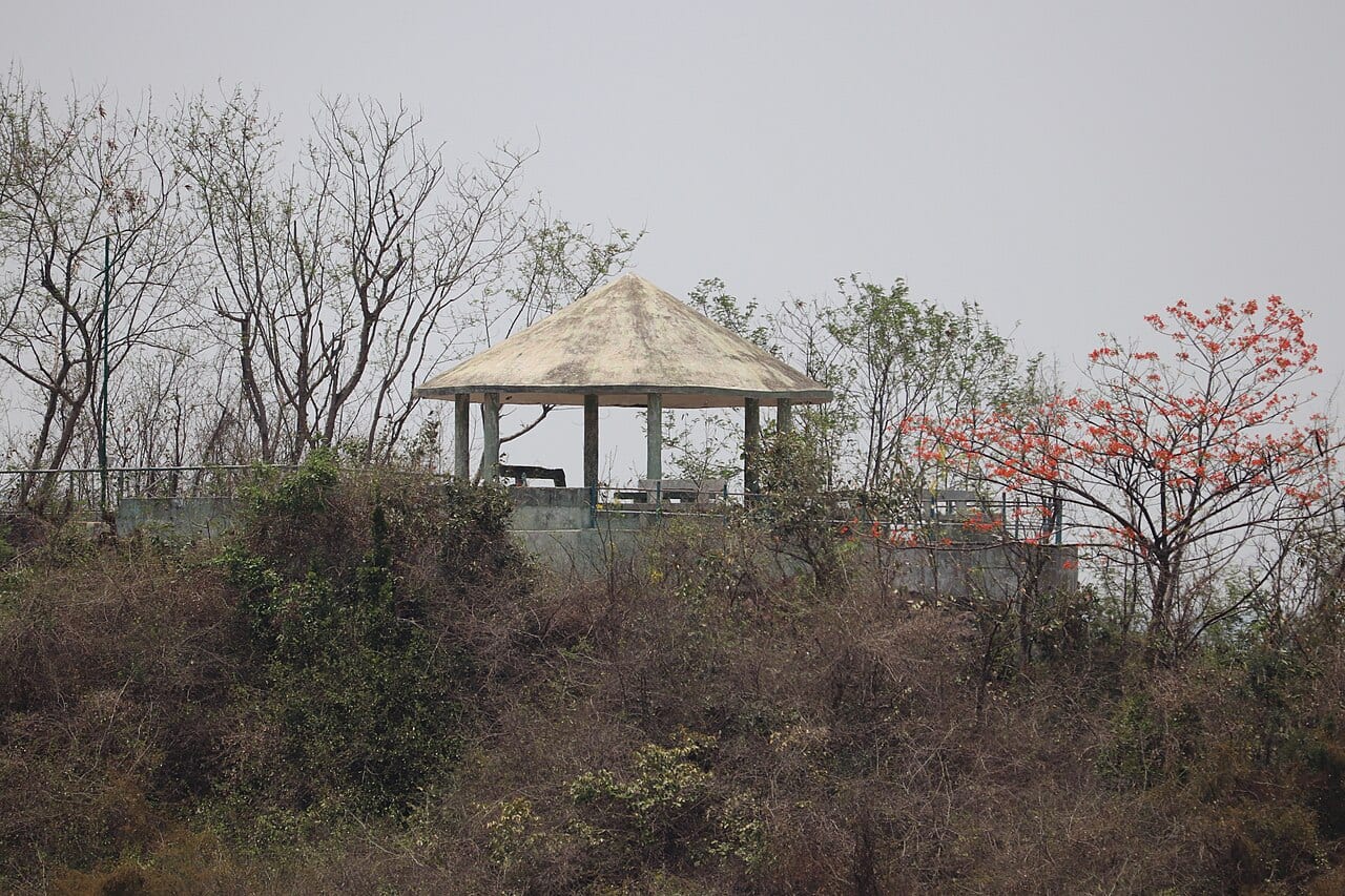 টাইটানিক ভিউ পয়েন্ট — ছবি