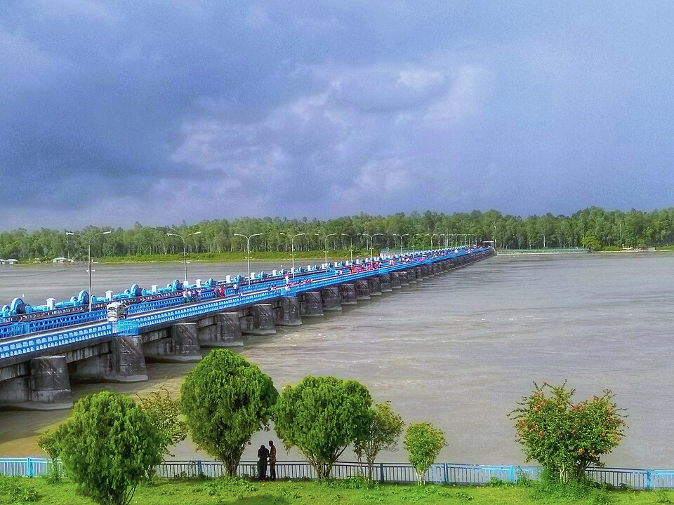 Photo of Teesta Barrage and Rest House